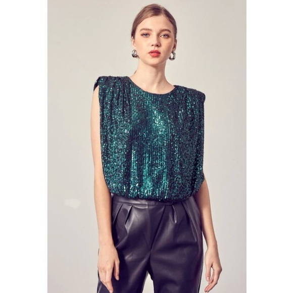Do + Be Sequin Jewel Green Shoulder Pad Tank Top - Picture 1 of 11